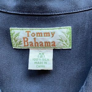 TOMMY BAHAMA Black Sleeveless Blouse - Size XS (2) - 100% Silk